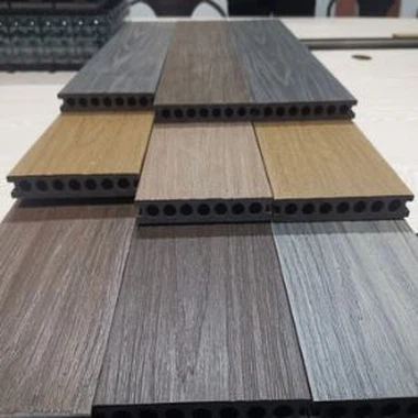 Đồng đùn WPC decking